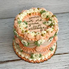 Daisy Chain Vintage Cake with Gold Writing
