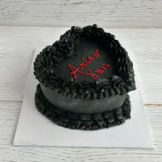Zodiac Szn Heart-Shaped Cake