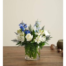Winter Wishes Bouquet (Medium)