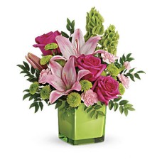 In Love With Lime Bouquet (Standard)
