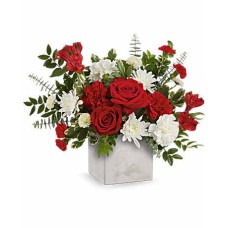 Giftblooms Loves Me Bouquet (Standard)