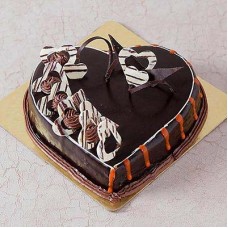 1.5 Kg EGGLESS Heart Shape Chocolate Cake (As Shown)