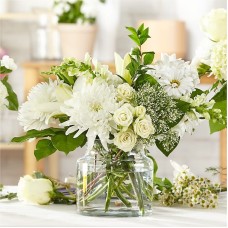 Classic Ivory – A Florist Original (Standard)
