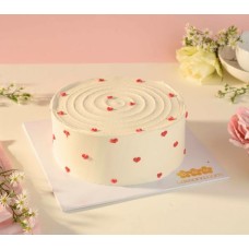 SWEET CHEEKS HEART CHOCOLATE CAKE 500G