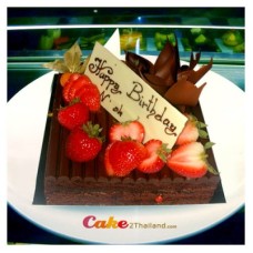 Strawberry Chocolate Cake