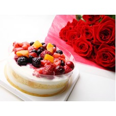Quattro Berries Torte And Roses