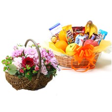 Deluxe Fruits & Sweets & Natural Basket