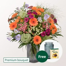Premium Bouquet Good Feeling with Premium Vase & Halloren Balls