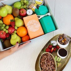 Fruit Box with Cheese - Large