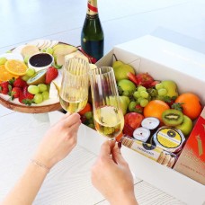 Fruit Box with Mumm Champagne - Large