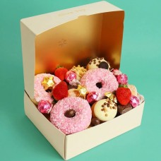 Berry Dessert Box
