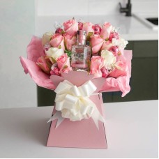 Still Sisters Rose Gin & Roses Chocolate Bouquet