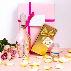 Pink Prosecco, Yankee Candle and Belgian Chocolates Hamper