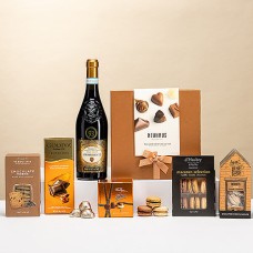 Dezzani 'Appassimento' Rosso with sweets