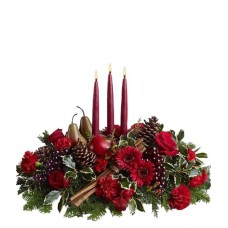 Festive centerpiece with three candles (Basic)