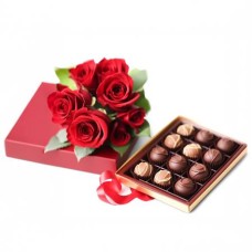 Simply Roses And Chocolates (Medium)