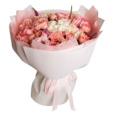 Soft Romance Rose Bouquet
