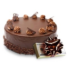 Cash with a Chocolate Cake
