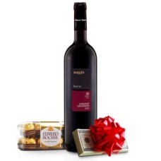 Dram with Red Wine and Chocs
