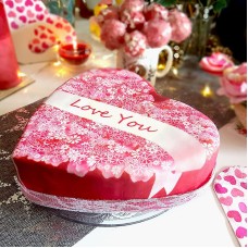 Heart-Shaped Love Message Cake (Medium (25 X 24 cm (10 shares)))
