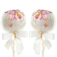 White round cake-pops with rose petals (12 pieces)