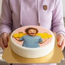 Round photo cake (Small (18 cm (6 parts)))