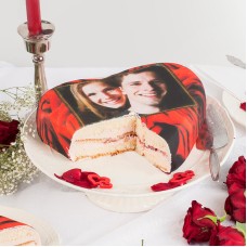 Heart-shaped rose photo cake (size M)