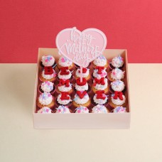 BEST MOM EVER Personalised Mini Cupcakes 25 Pieces