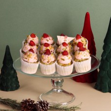 Pistachio Cupcake with Strawberry Frosting 15 Pieces