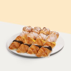 Assorted Croissants 16 Pieces