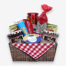 Hearty Feeding Basket