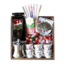 Mom's Lebanese Coffee & Floral Cups Gift Tray