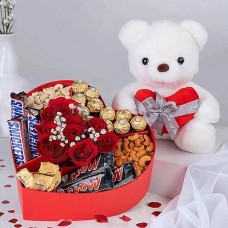 Her Heart's Delight Gift Set With Teddy