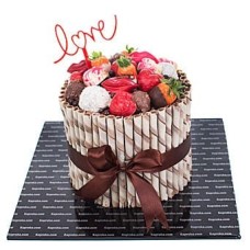 To The Queen Of My Heart, Coco Lorded Cake