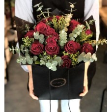 Classic Red Roses (Small)