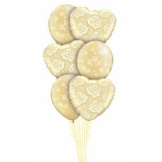 Candelight Roses Bouquet (Standard)