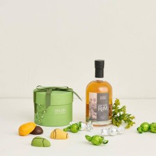 Sankt Thomas, Carribean Rum with spring box of chocolates