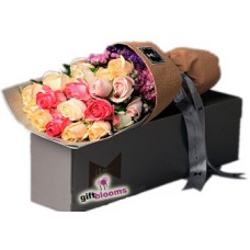 Colourful Day Rose Box To Macau