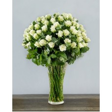 100 White Roses In A Tall Glass Vase