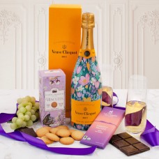 Vibrant Veuve Clicquot Champagne Collection