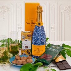 Vivid Veuve Clicquot Champagne Collection