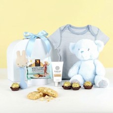 Newborn Baby Boy Gift in Suitcase