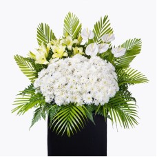 Heartfelt Influence Condolence / Funeral Flowers