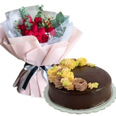 12 Red Roses with Chocolate Message Cake By Max's