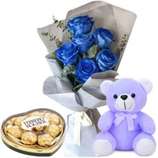 6 Blue Roses, Bear with Heart Ferrero