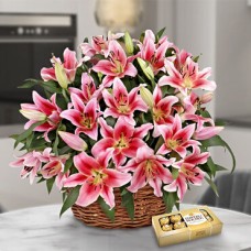 Kiss + Chocolates (6 Lily Stems + CHOCOLATES)