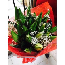A Dozen Lily Bouquet