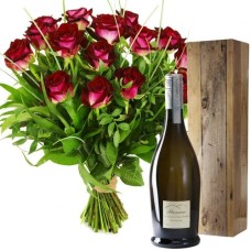 Bouquet of red roses + bottle of Prosecco (Small bouquet of 7 red roses + white Prosecco)