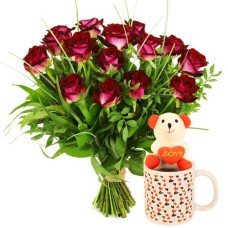 Bouquet of red roses + mug with cuddly toy (Bouquet of 10 red roses + teddy bear mug)
