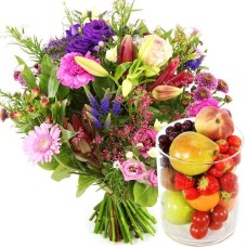 Field-picked bouquet + glass vase with fruit (Glass vase filled with Fruit (no. 10) + Medium bouquet Field-picked pink purple)